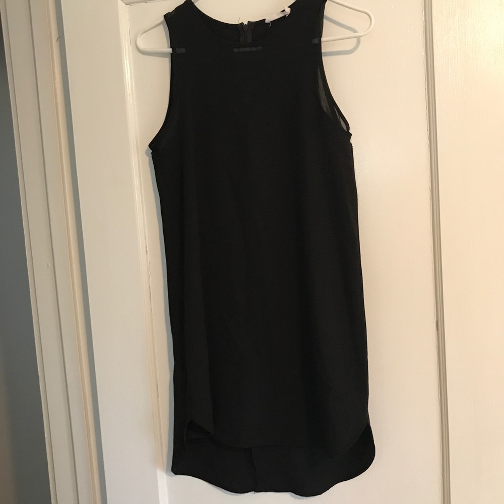 The perfect little black dress!